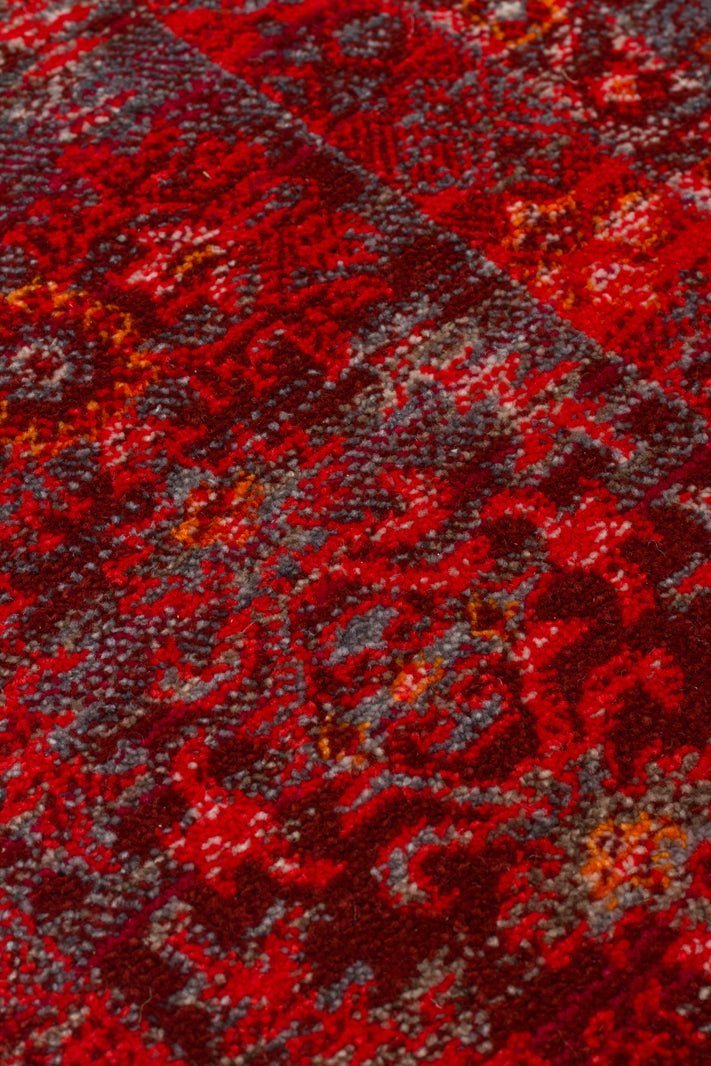 Red Turkish Style Rug Antique Serapi Red Turkish Rug - Luxury Style & Durability by Aladdin