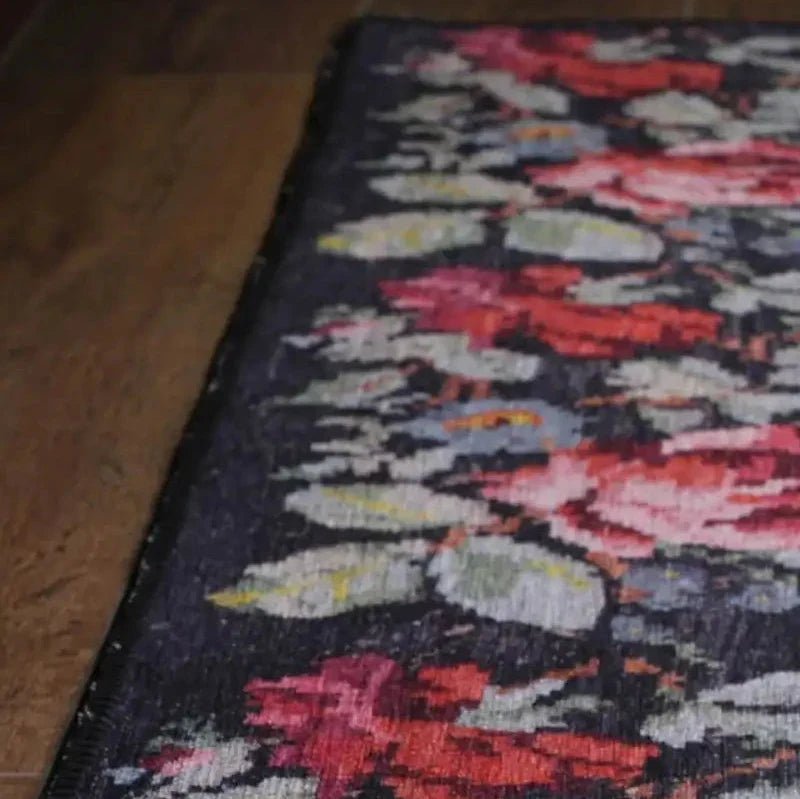 Moldovian Black Rug - Aladdinrugs
