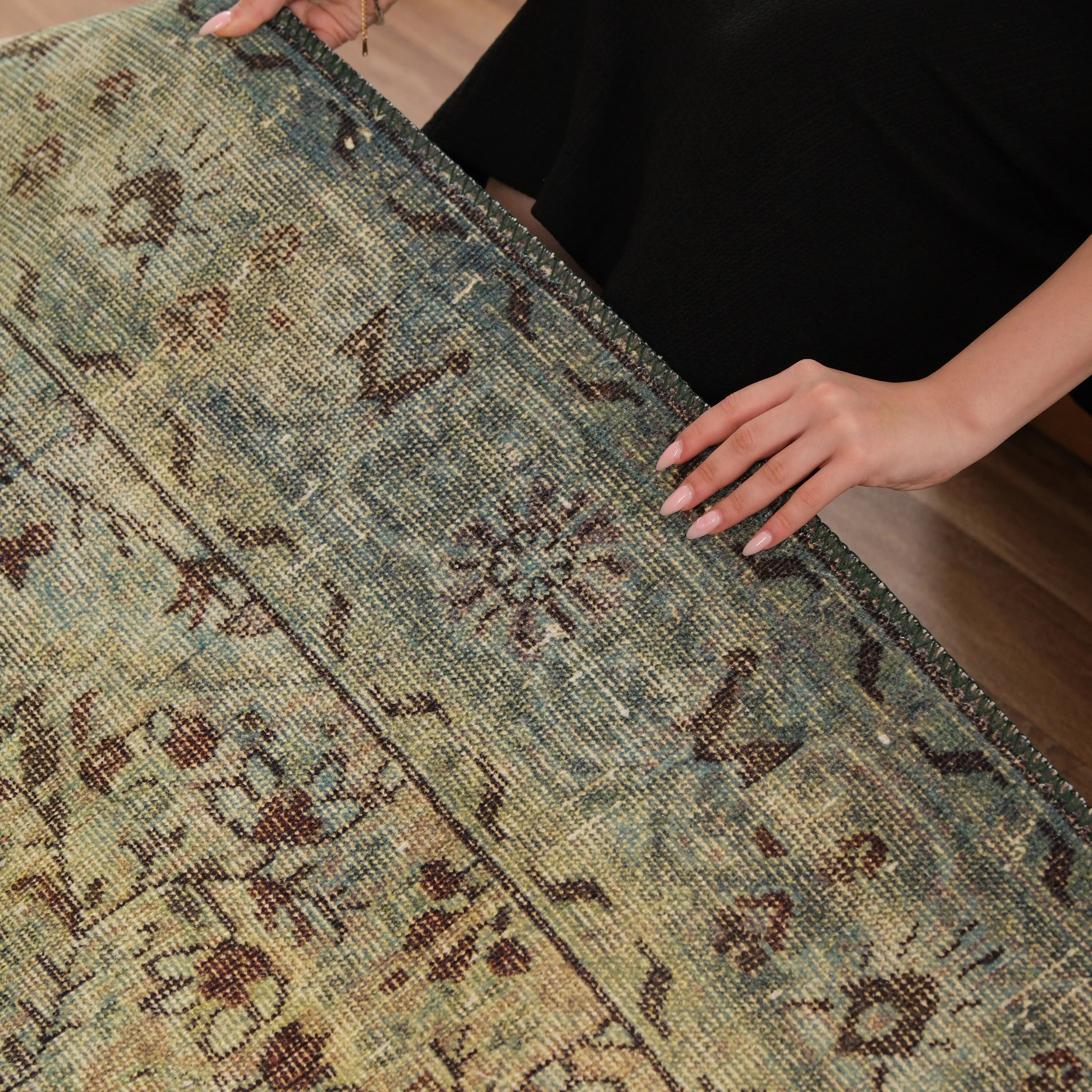 Green Persian Rug - Aladdinrugs