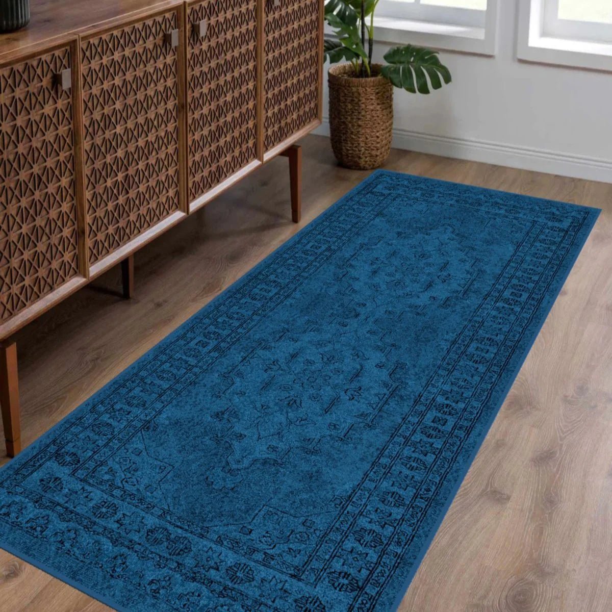 Cozy Navy Runner - Aladdinrugs
