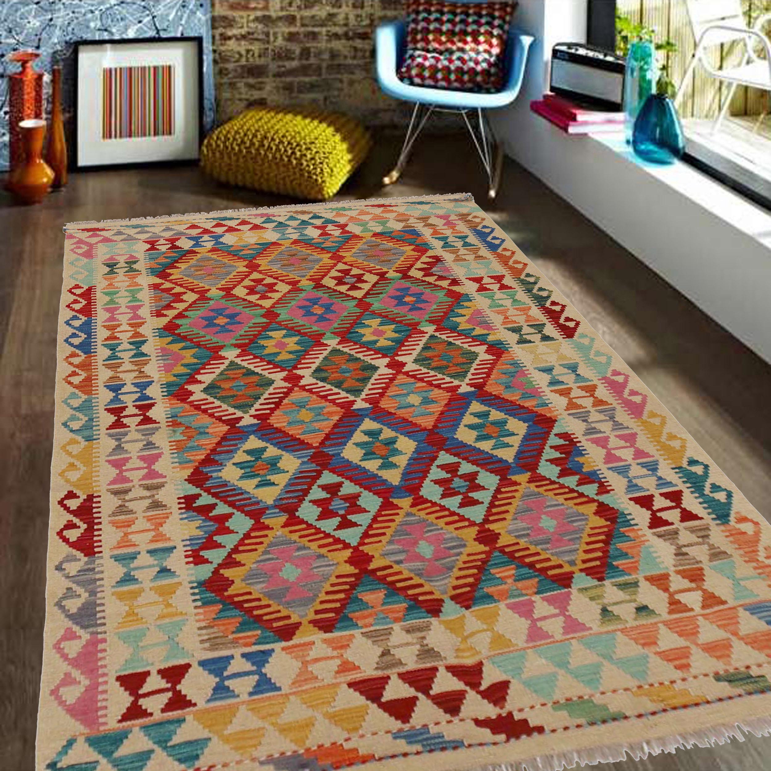 Handmade Wool Kilim Rug 50 x 73 in (ID P36124)