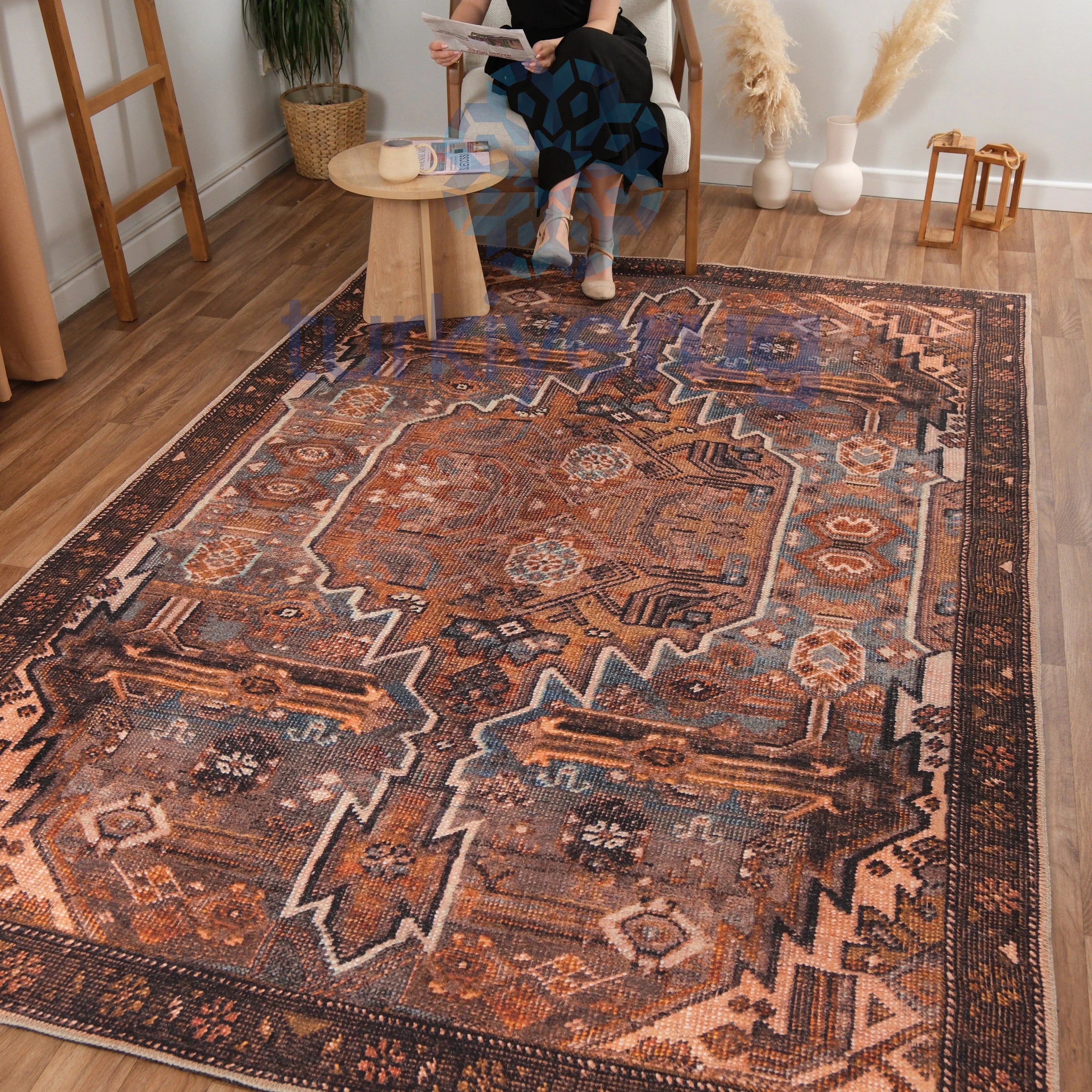 Richly Detailed Rug - Aladdinrugs