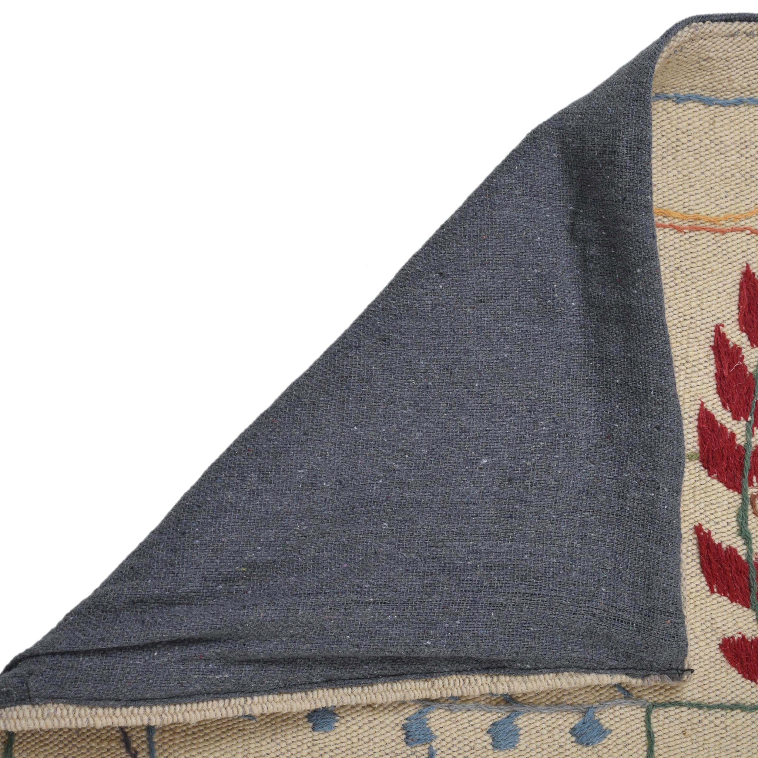 Beige Color Embroidery Flatweave Kilim 5' 3" x 7' 10" (ft) - No. B32080