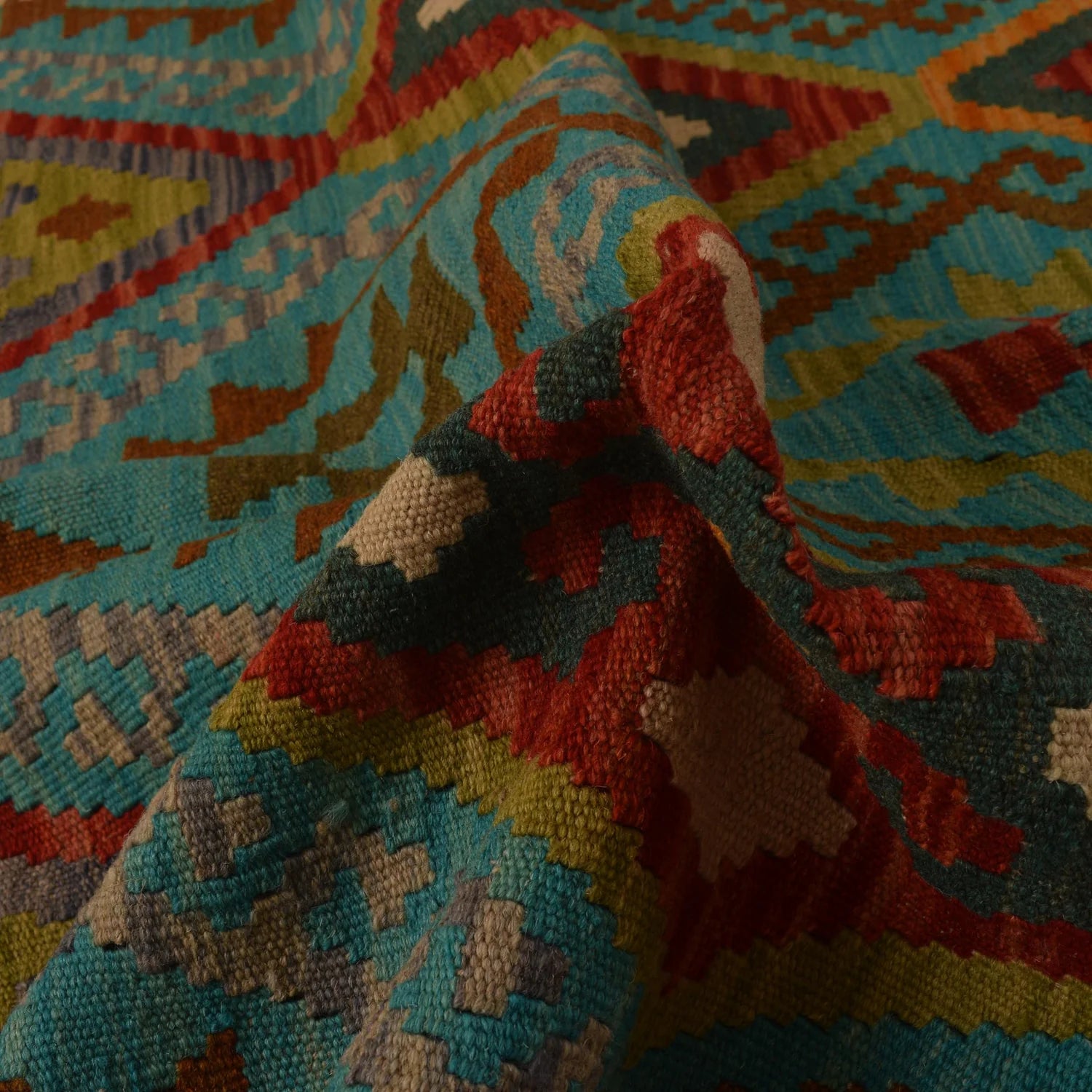 Handmade Vegetable Kilim 134 x 169 cm - No. B34707