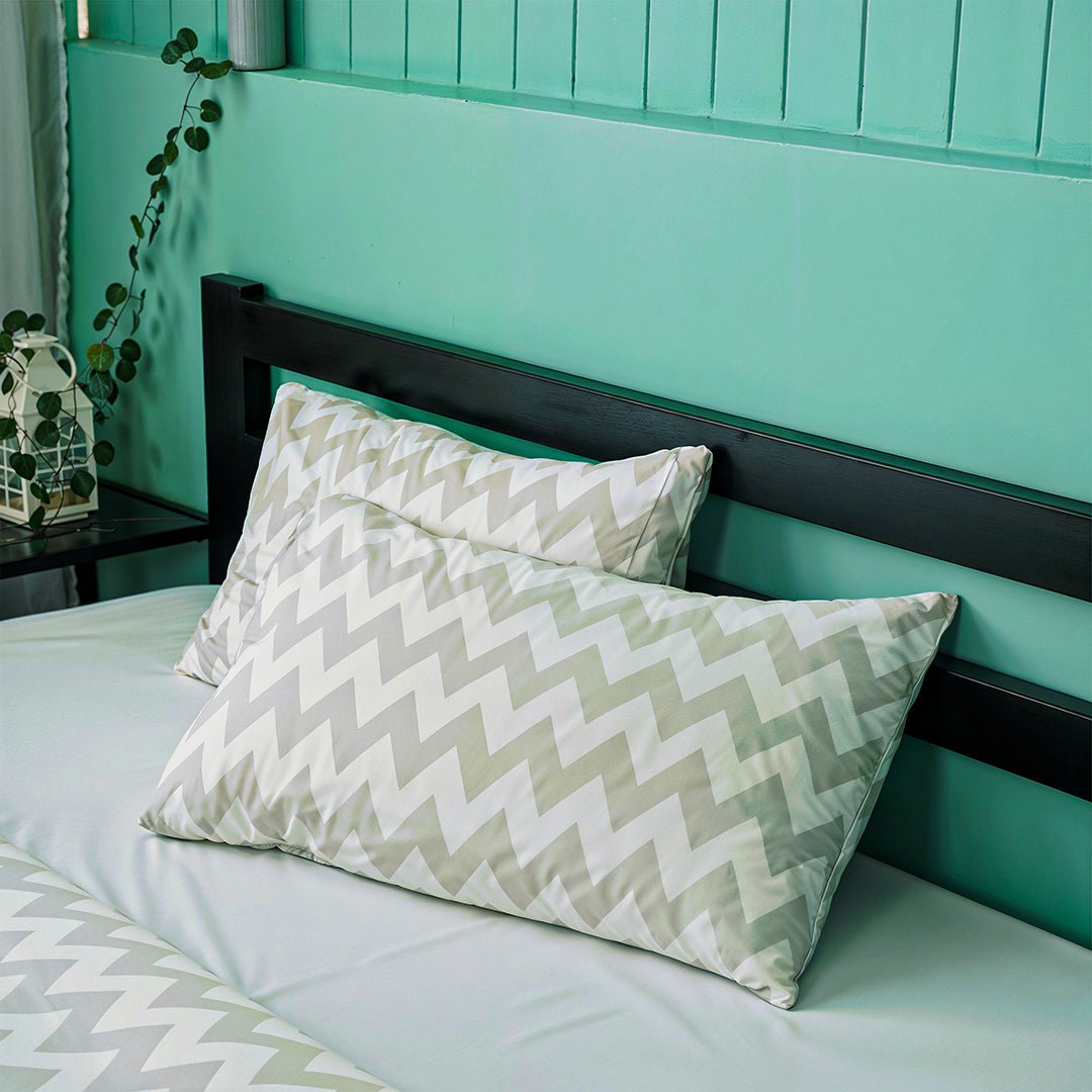 Luxury Cotton Satin Duvet Cover Set – White & Grey Stripes - Aladdinrugs