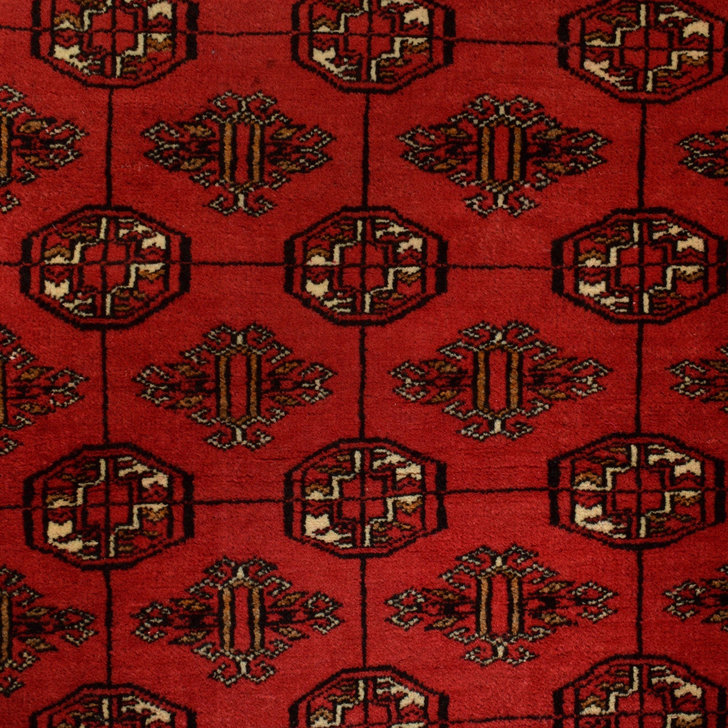 Handmade Bokhara Wool Rug 124 x 171 (cm) (ID G24927)