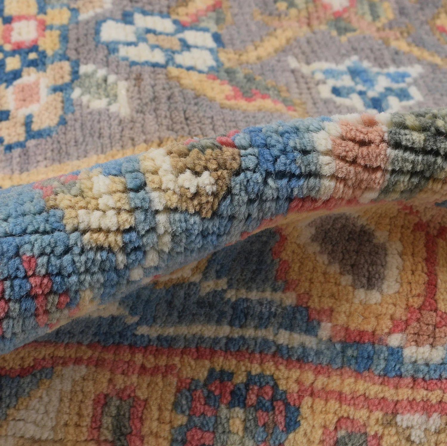 Hand Made Persian Design Heriz Rug 200 x 292 (cm) - No. G27069