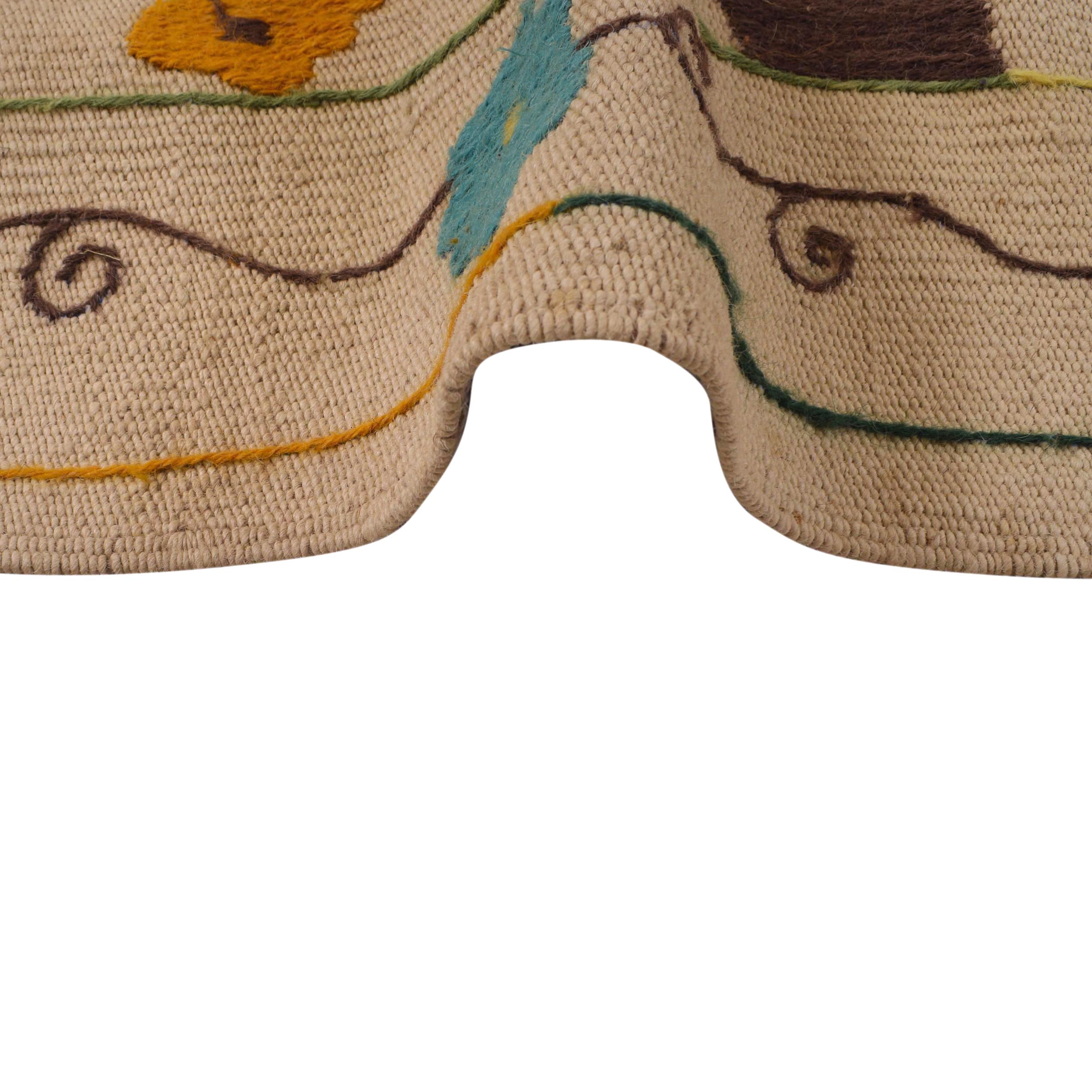 Ivory Color Embroidery Flatweave Kilim 5' 5" x 7' 8" (ft) - No. P34395