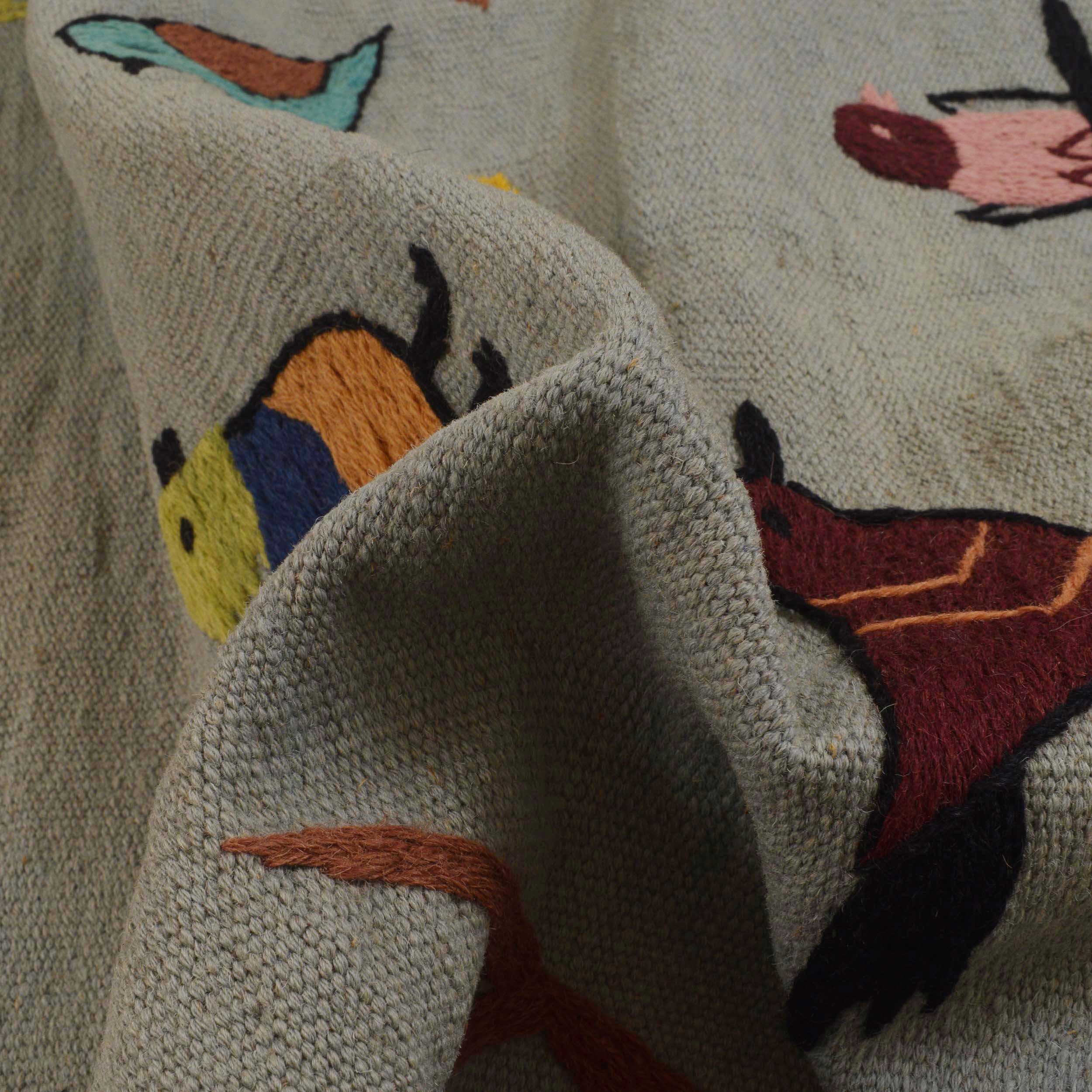 Grey Color Embroidery Flatweave Kilim 3' 11" x 5' 9" (ft) - No. P35166