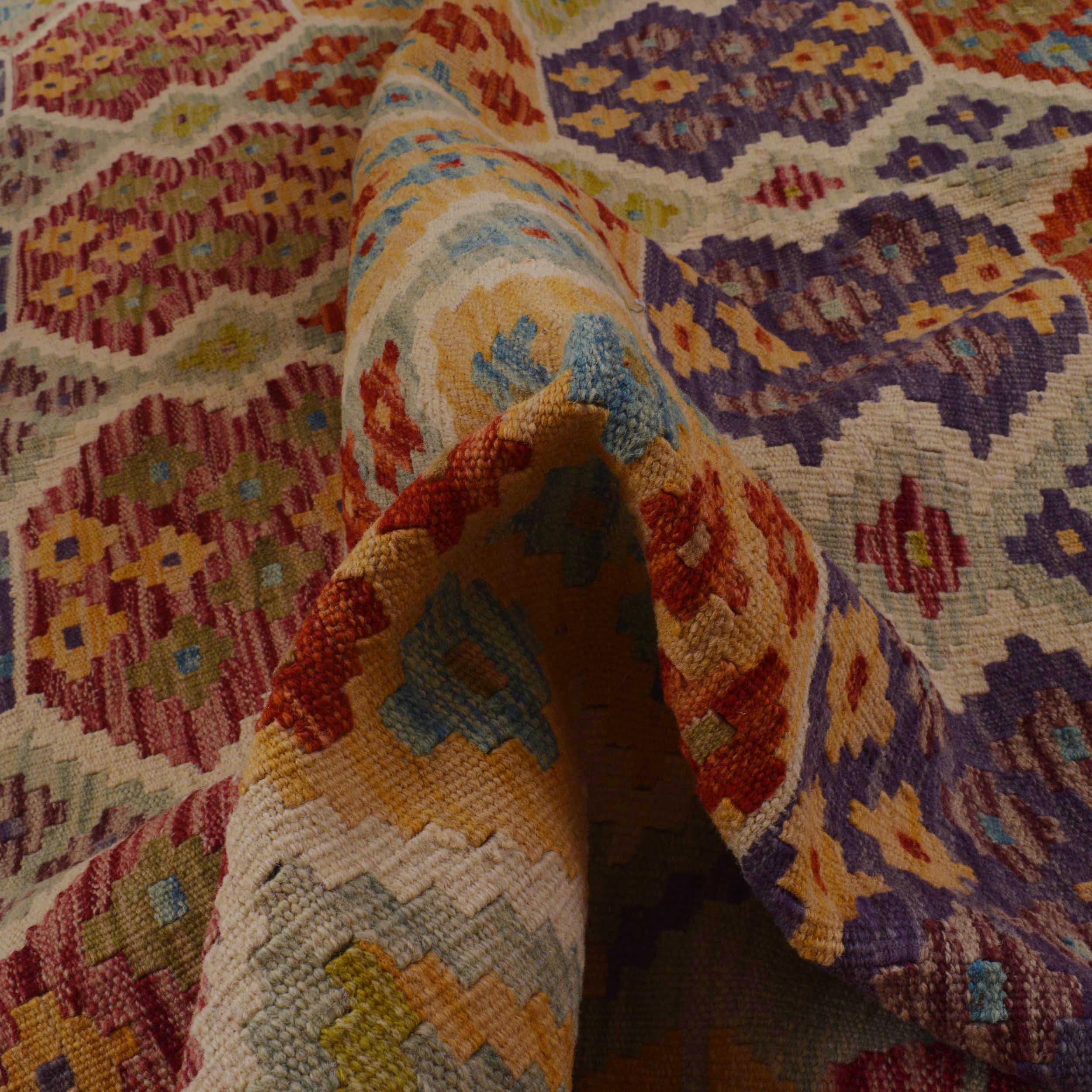 Handmade Wool Kilim Rug 181 x 232 cm (ID P36079)