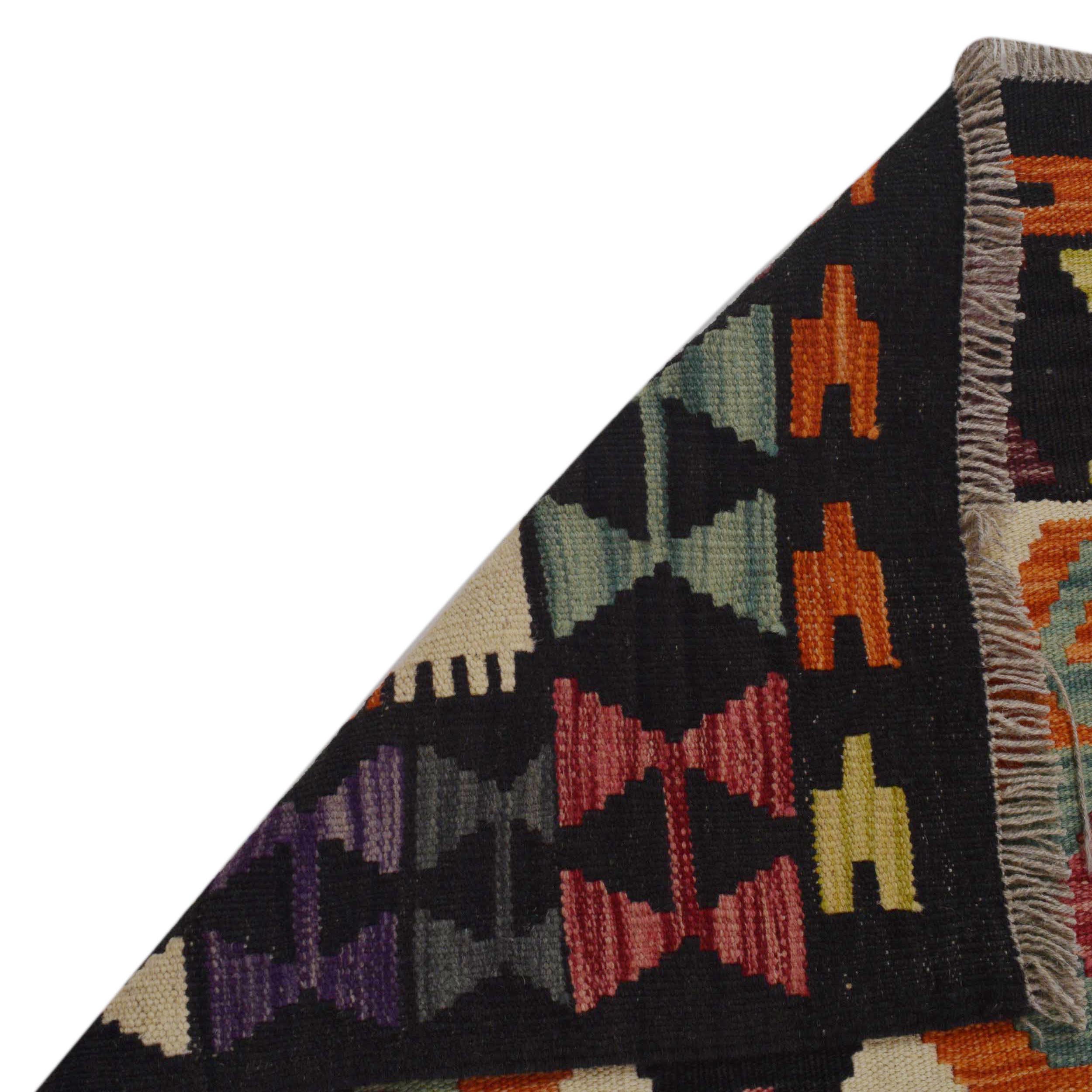 Handmade Premium Wool Area Rug 154 x 193 cm (ID P36103)