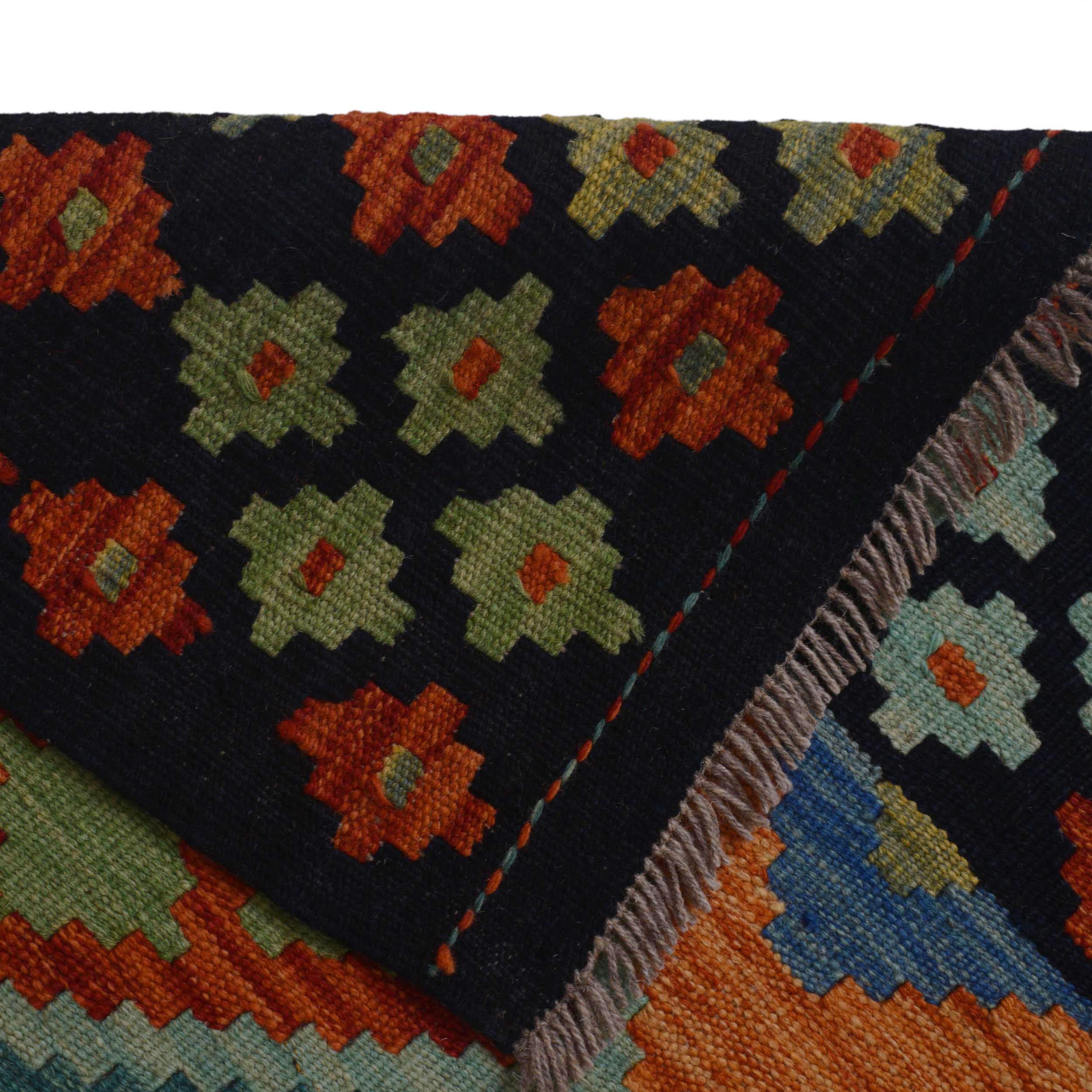Handmade Wool Area Rug 124 x 167 cm (ID P36115)