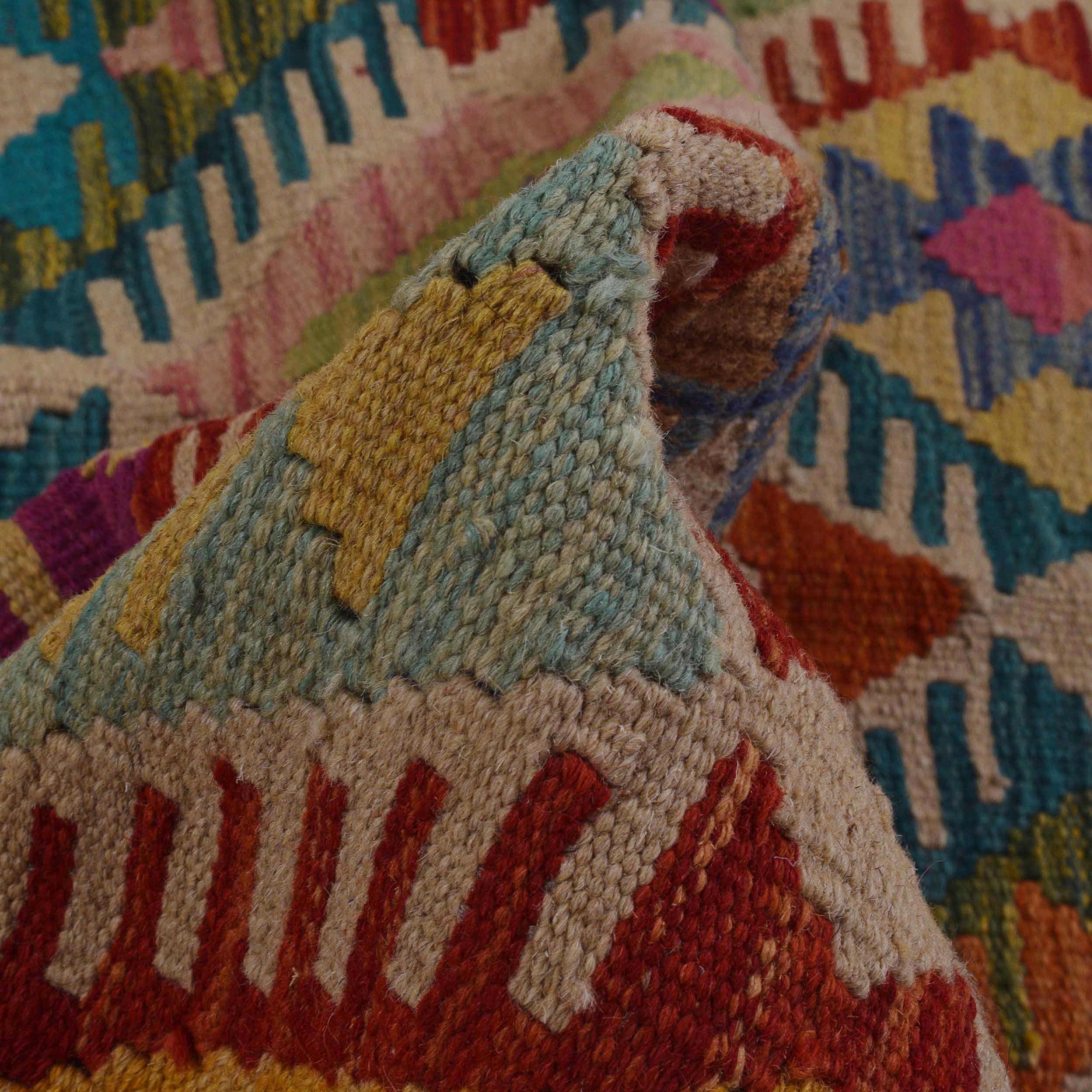 Handmade Wool Area Rug 127 x 172 cm (ID 36129)