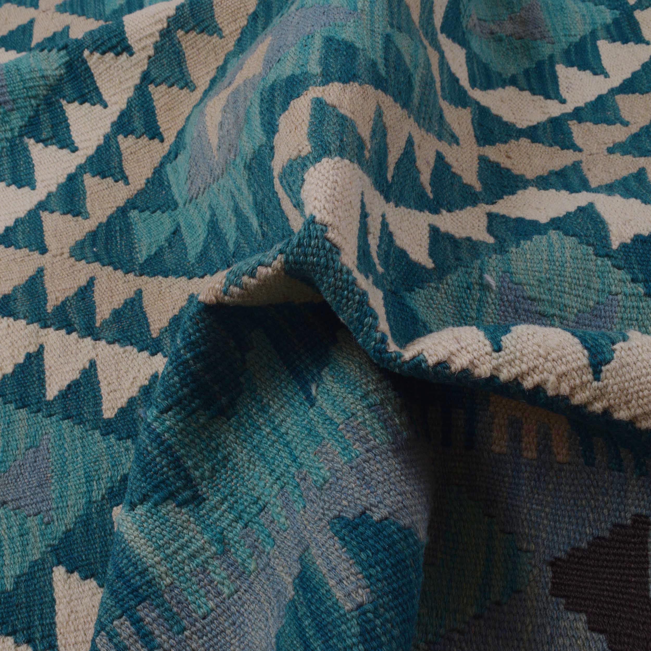 Handmade Wool Area Rug 178 x 240 cm (ID P36145)